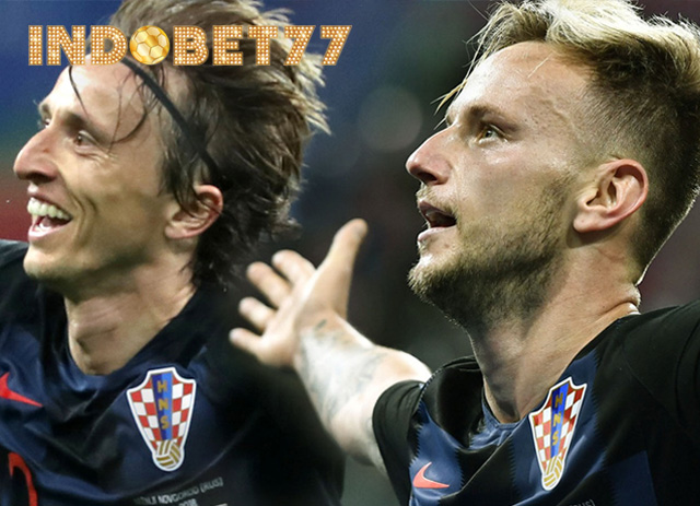 Ivan Rakitic Berkomentar Soal Luka Modric Mendapatkan Award